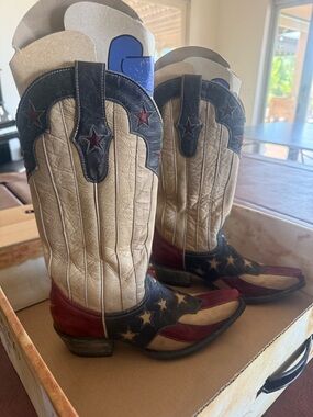 Old Gringo Blue/Bone/Red Leather Boots